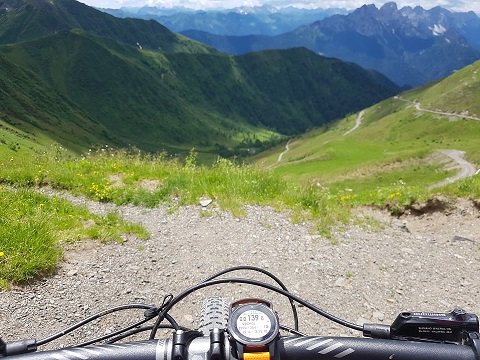 Ebike Field - Nerd Style screenshot 5