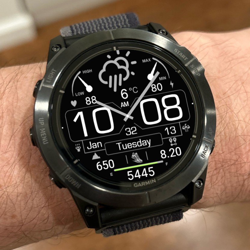 Heritage Watch Dark · Screenshot 1
